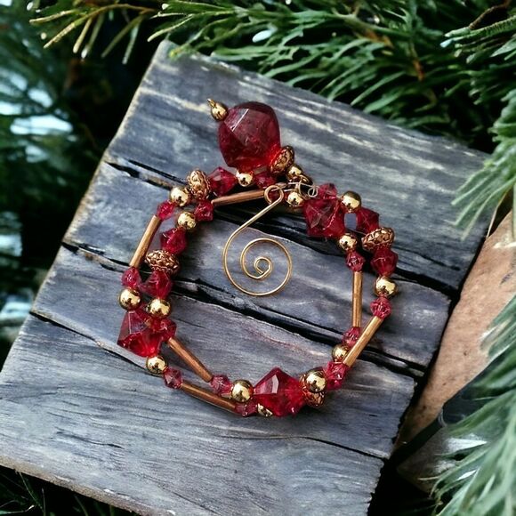 Beaded Memory Wire Ornament Spiral Dangle Twist Sparkly Christmas Red Gold Tone - Picture 9 of 16